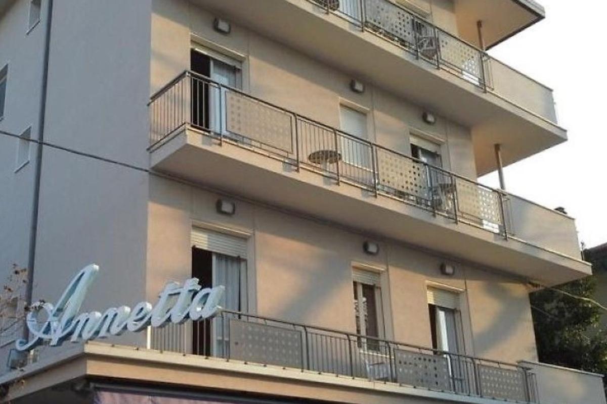 רימיני Hotel Annetta מראה חיצוני תמונה