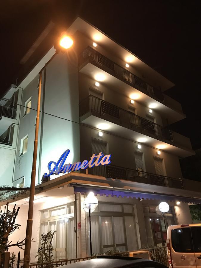 רימיני Hotel Annetta מראה חיצוני תמונה